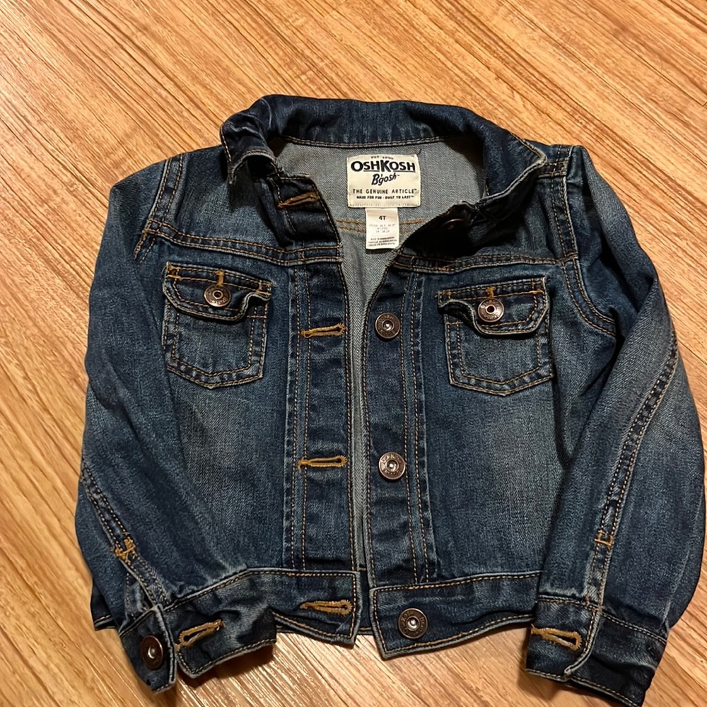 Girls Jean jacket. Size 4t